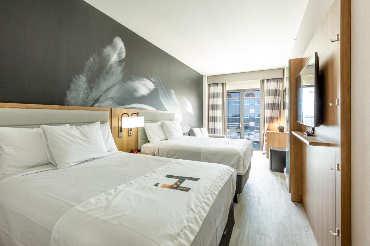 Hotel Ninety Five - Jfk Airport New York Exterior foto